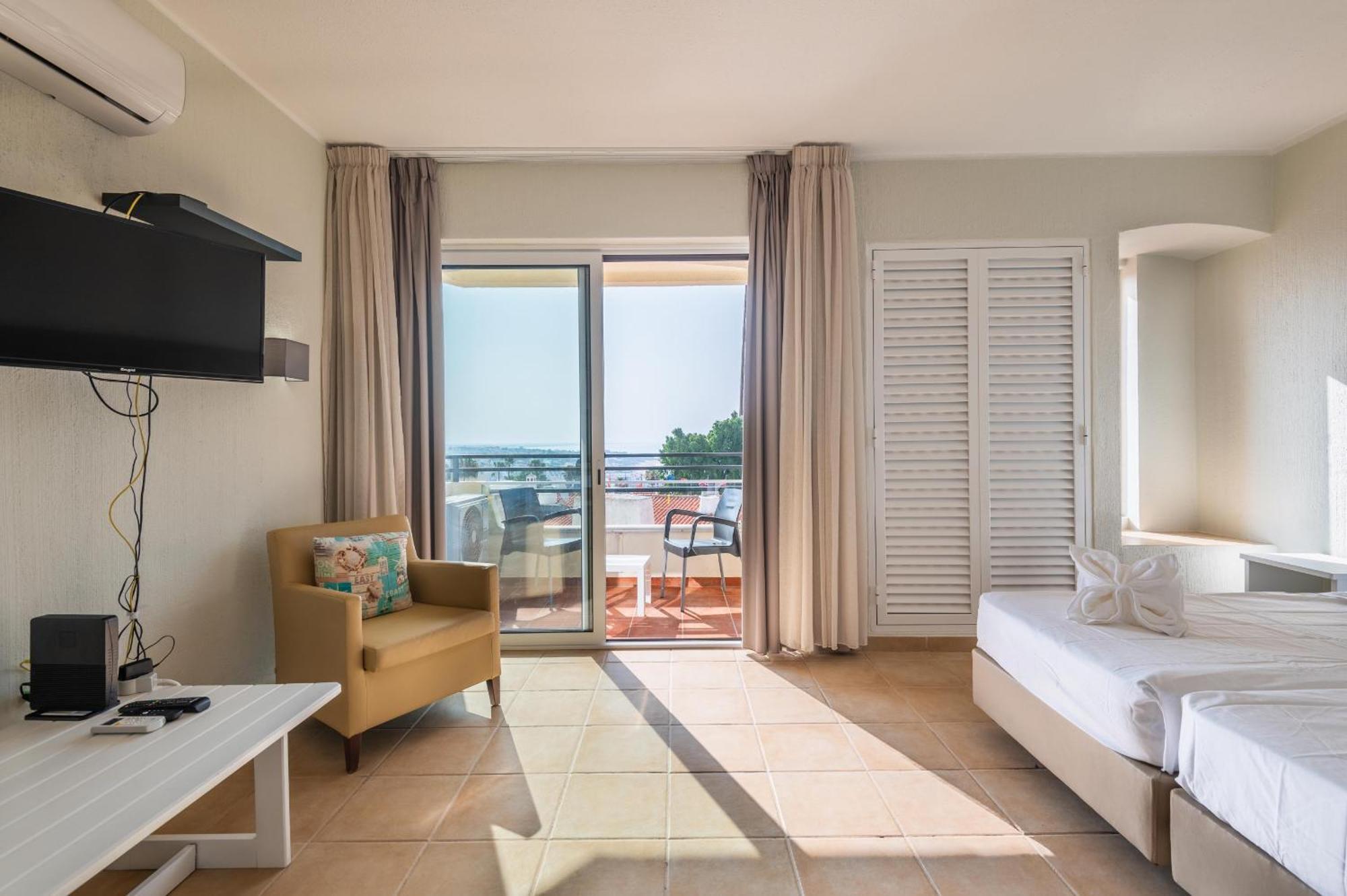 Studio With Sea View - Free Wi-Fi - Pool Albufeira Exterior foto